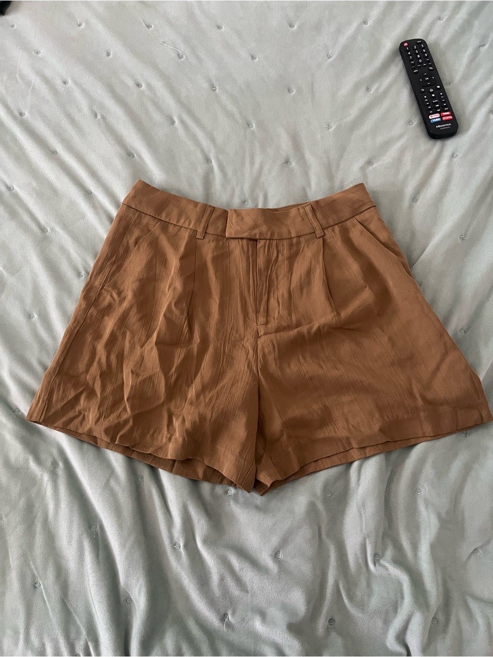 Forever 21 High-Waist Tailored Shorts in Warm Brown